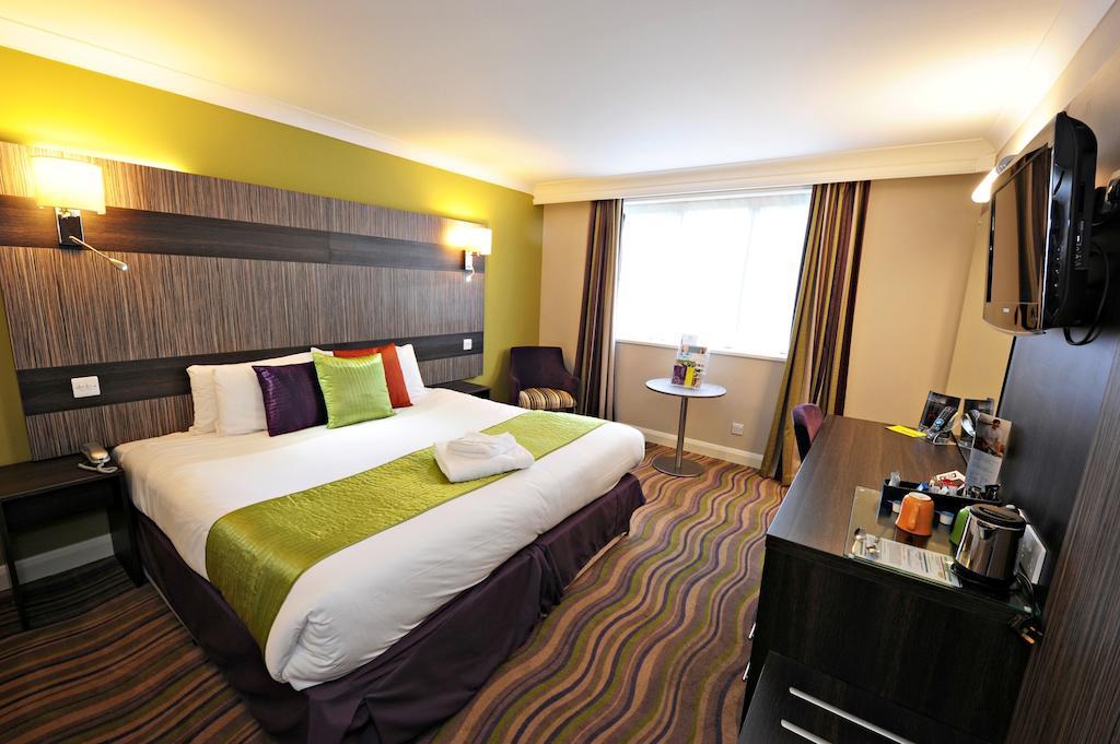 Link Hotel Лафборо Экстерьер фото