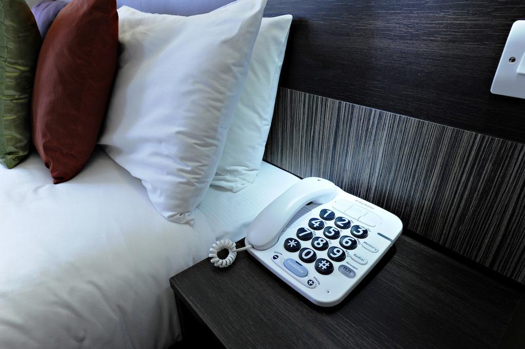 Link Hotel Лафборо Экстерьер фото