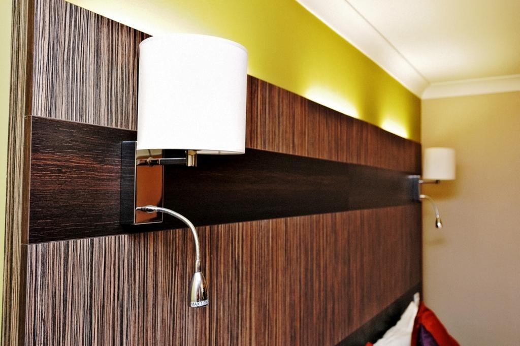 Link Hotel Лафборо Экстерьер фото